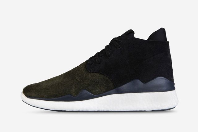 y3-desert boost-military green