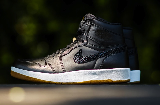 air-jordan-1-5-the-return-black-militia-green-gum-1