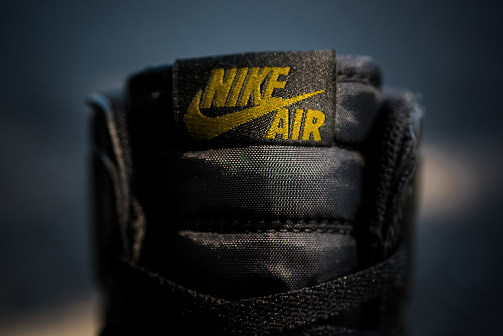 air-jordan-1-5-the-return-black-militia-green-gum-4