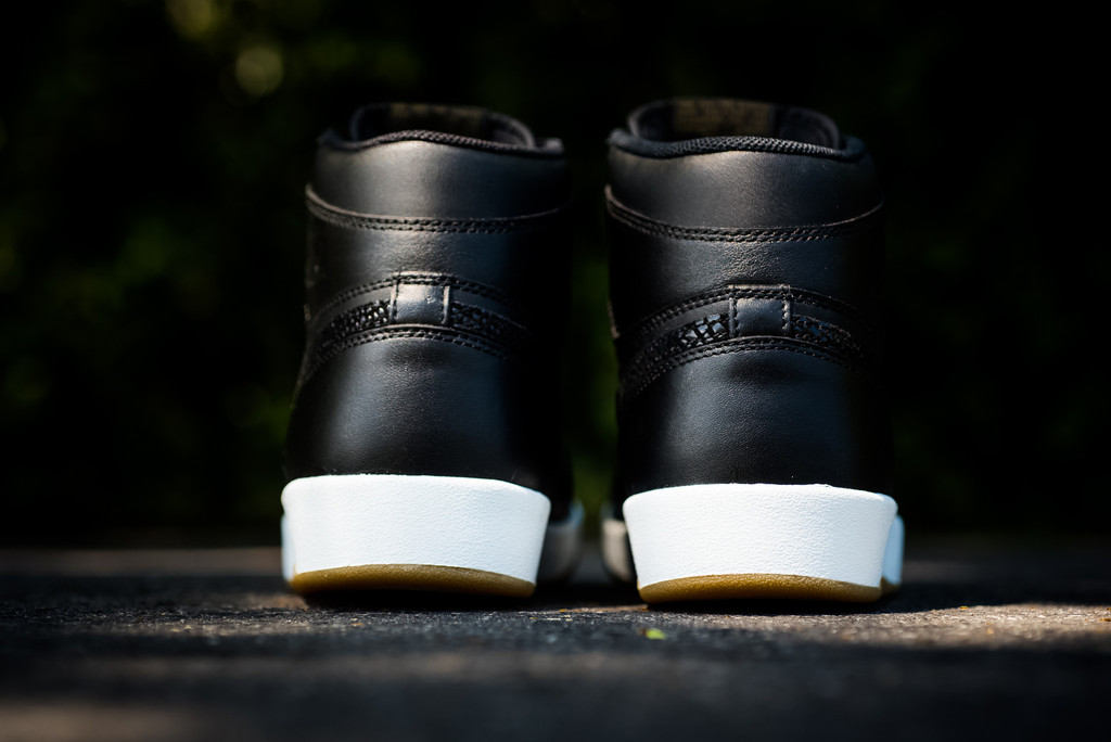air-jordan-1-5-the-return-black-militia-green-gum-6