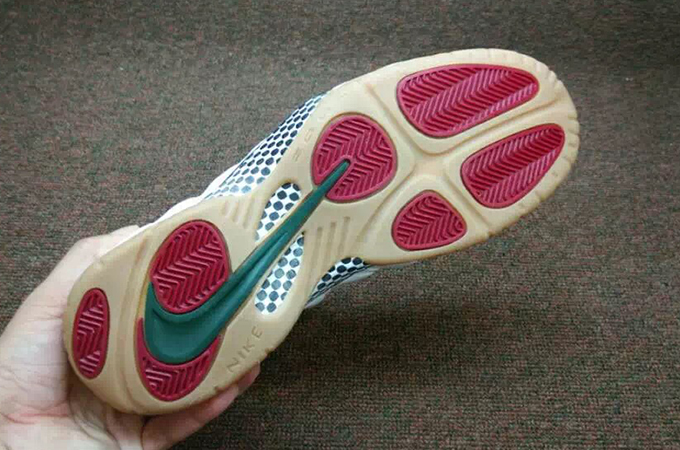 nike-air-foamposite-pro-white-gucci-5