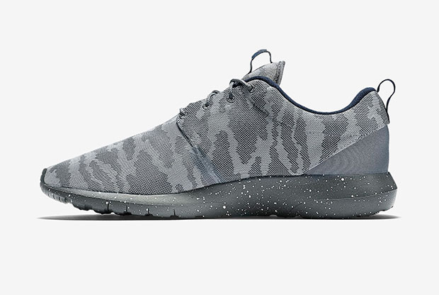 Nike-Roshe-Run-NM-FB-grey-camo-4