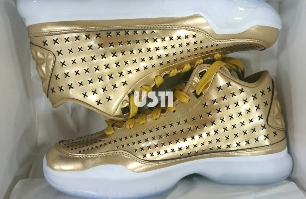 nike kobe 10 gold