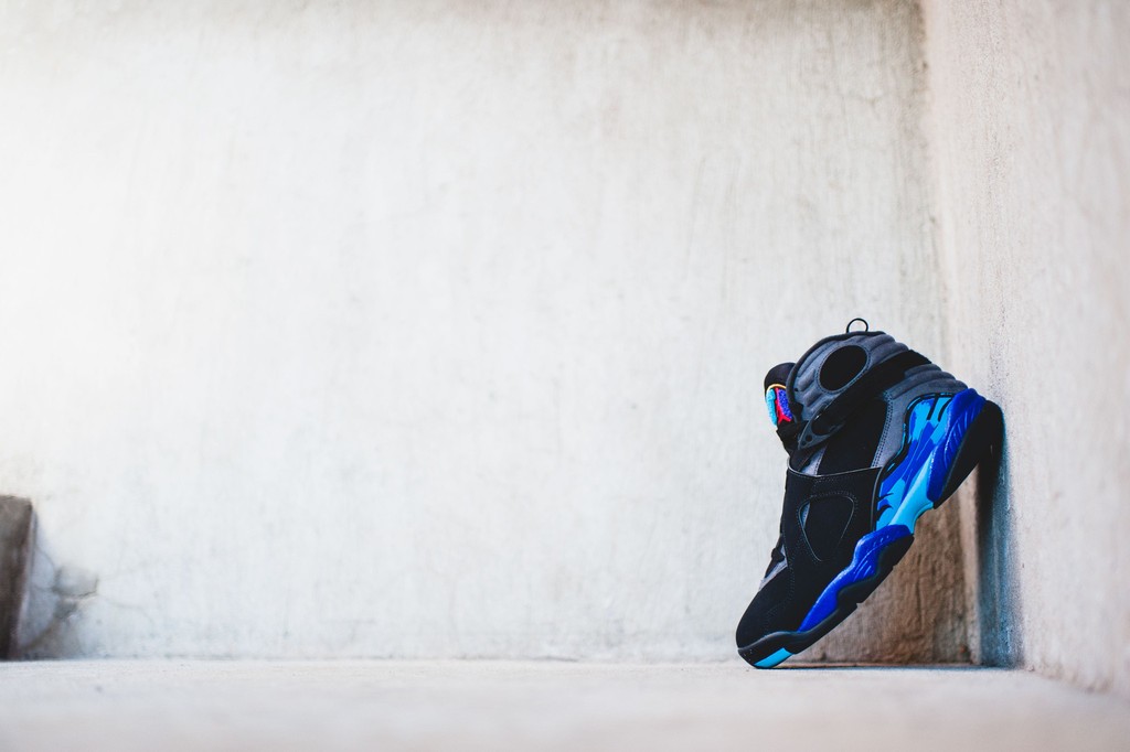 Nike_Jordan8_Aqua_16_1024x1024