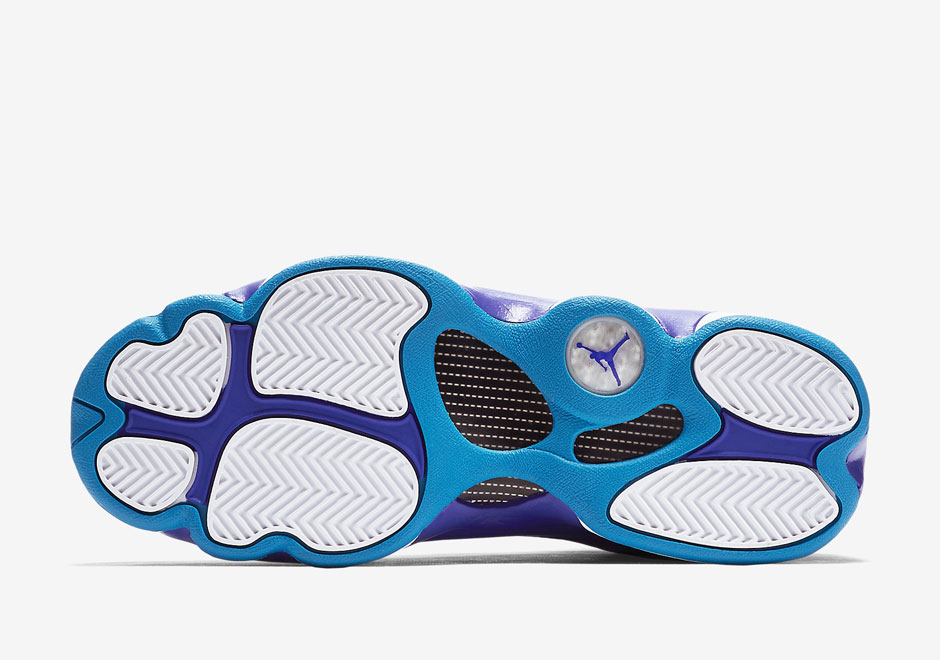 air-jordan-13-gs-hornets-5