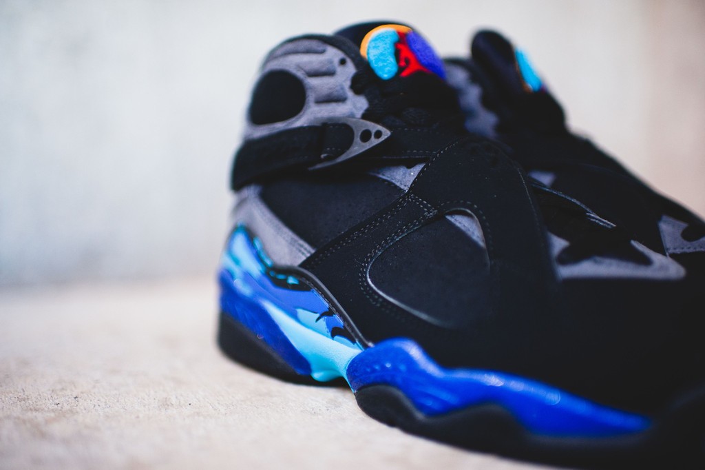 air-jordan-8-aqua_06
