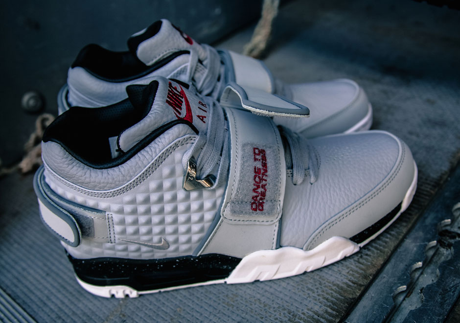 nike-air-cruz-wolf-grey-black-4