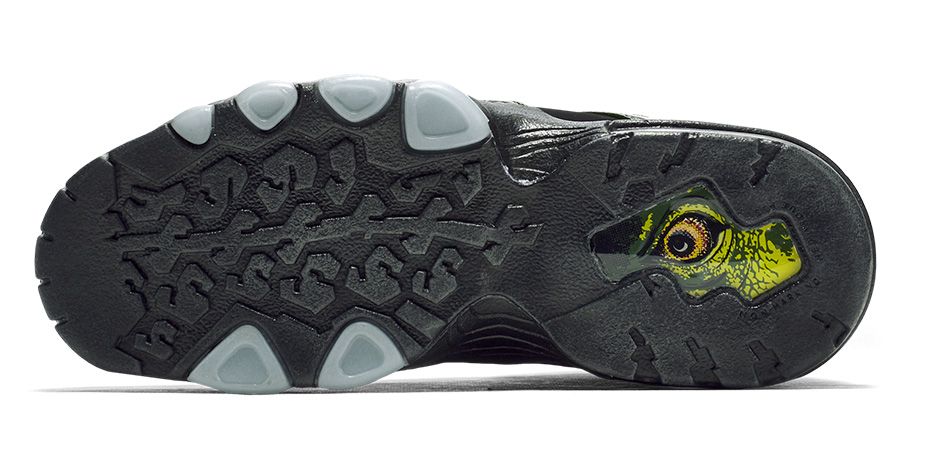 nike-cb34-barkley-godzilla_03