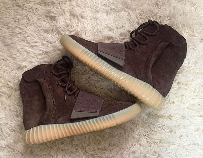 adidas-yeezy-750-chocolate_02