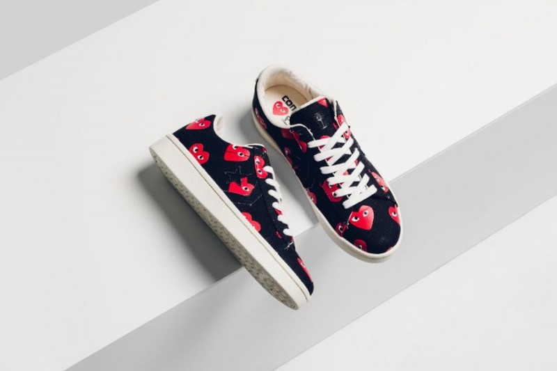 comme des garcon x converse pro leather1