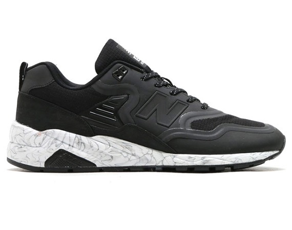 new-balance-mt580-seamless-1