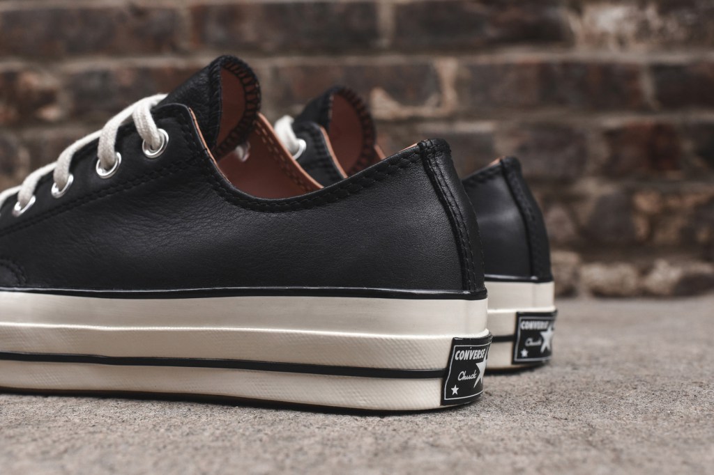 converse-chuck-taylor-all-star-ox-leather-2