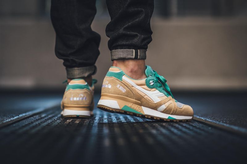 diadora-golden-straw