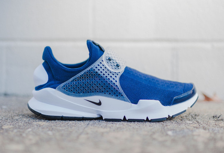 nike-sock-dart-midnight-navy