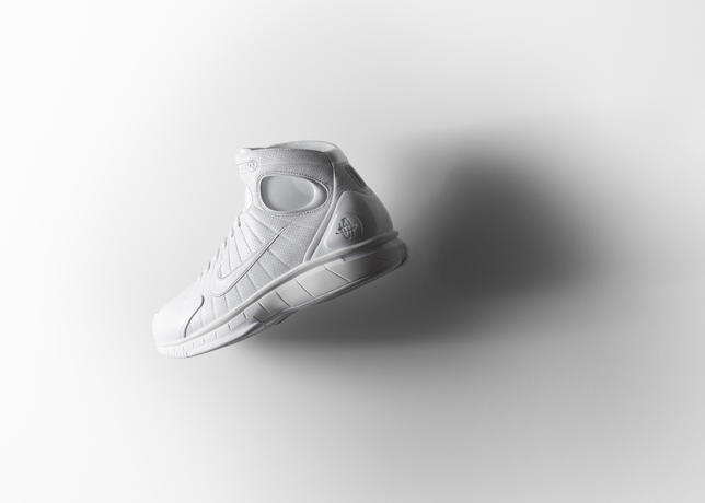 Sp16_BB_Kobe_2K4_MambaPack_Base_54486