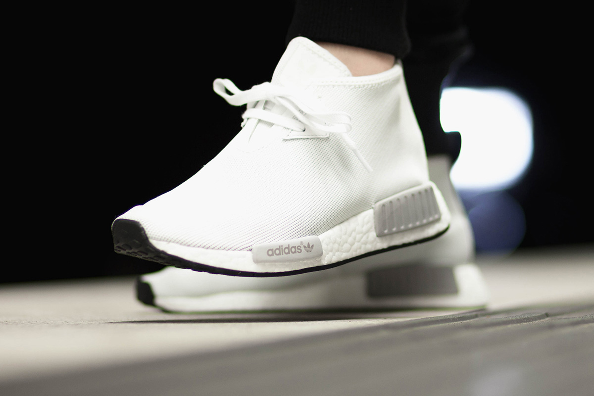 adidas-originals-nmd-chukka-vintage-white-1