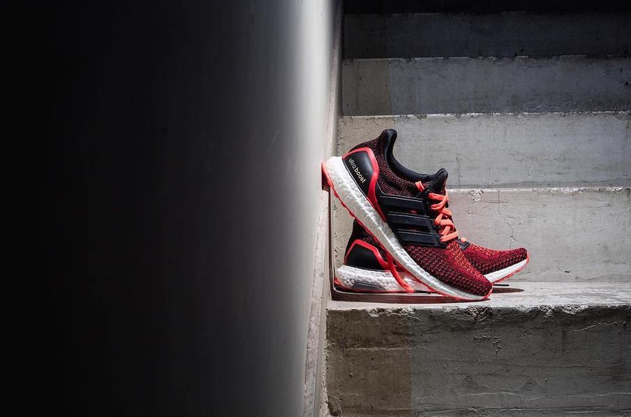 adidas-ultra-boost-infrared-red-black_02