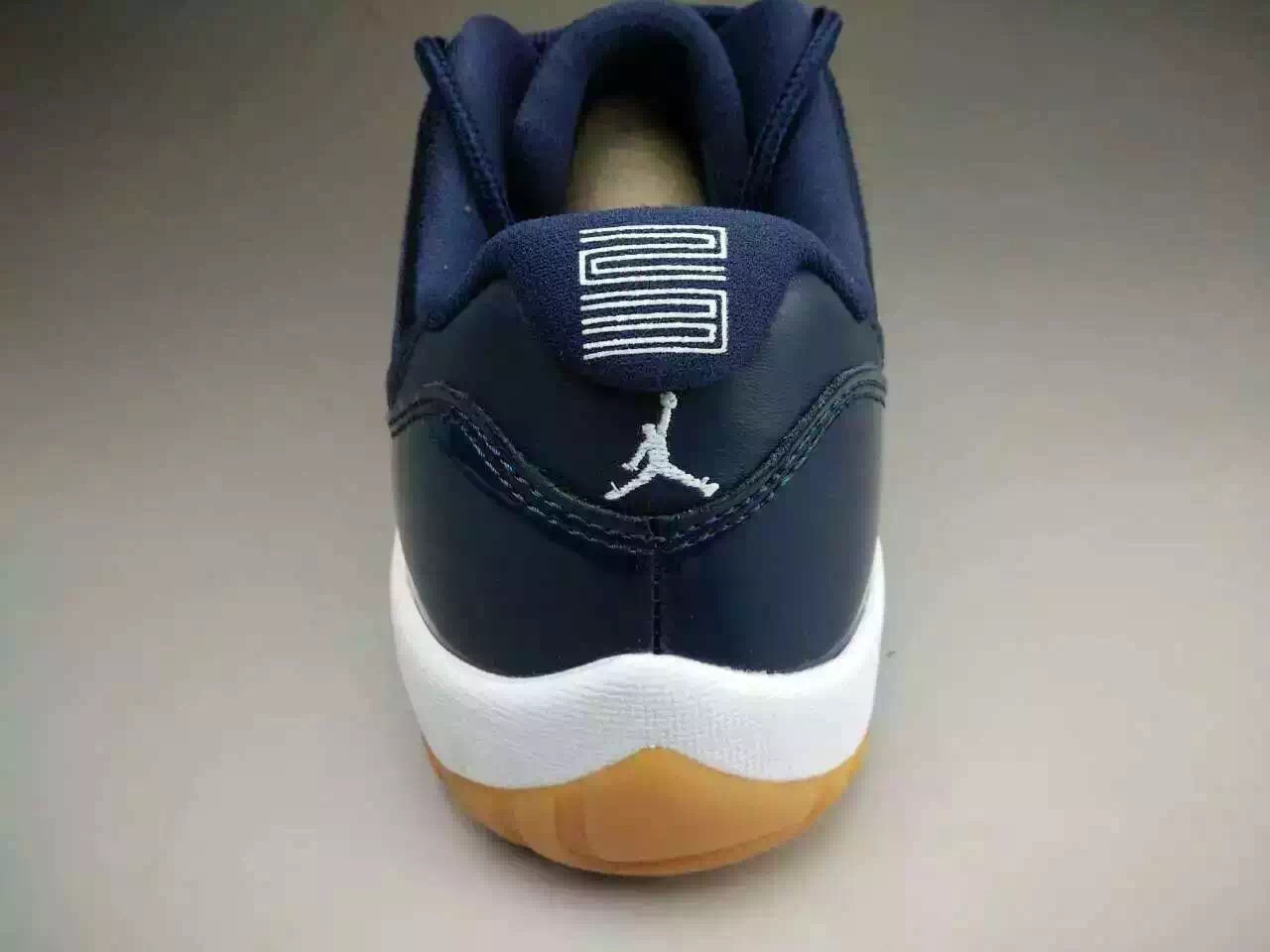 air-jordan-11-low-midnight-navy-gum-08