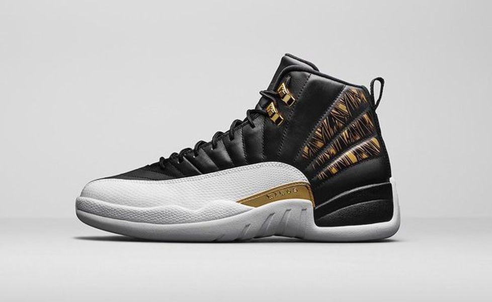 air-jordan-12-wings_04