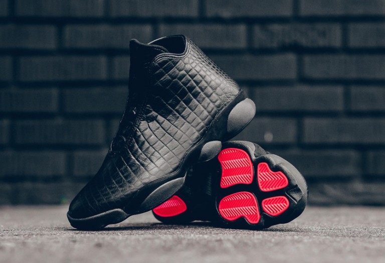 jordan-horizon-premium-black-infrared-23-6-768x524