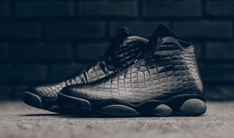 jordan-horizon-premium-black-infrared-23-768x453