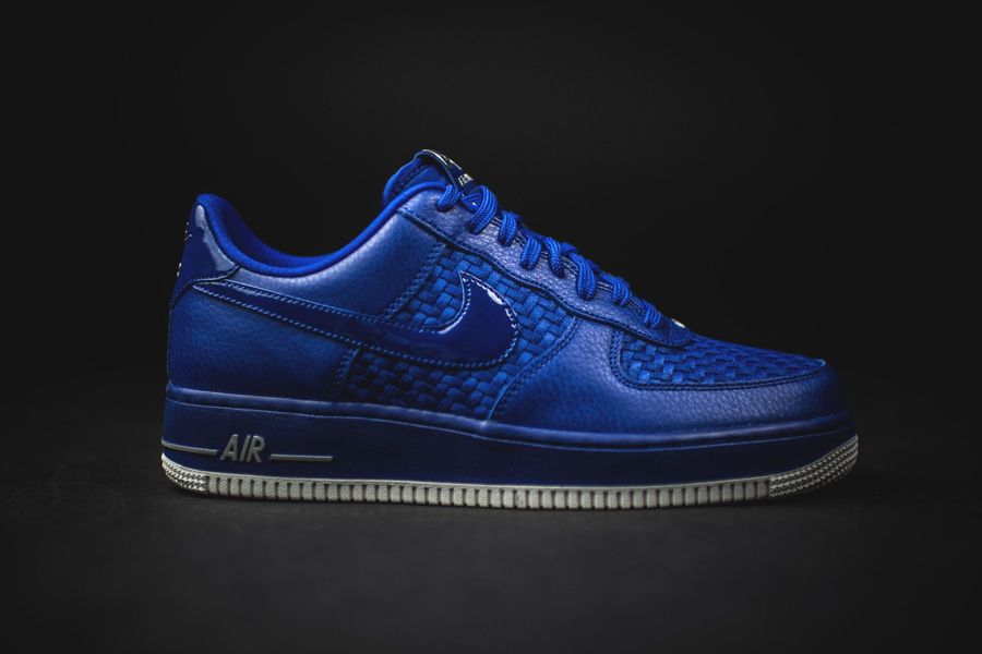 nike-air-force-1-07-lv8-woven-concord-2