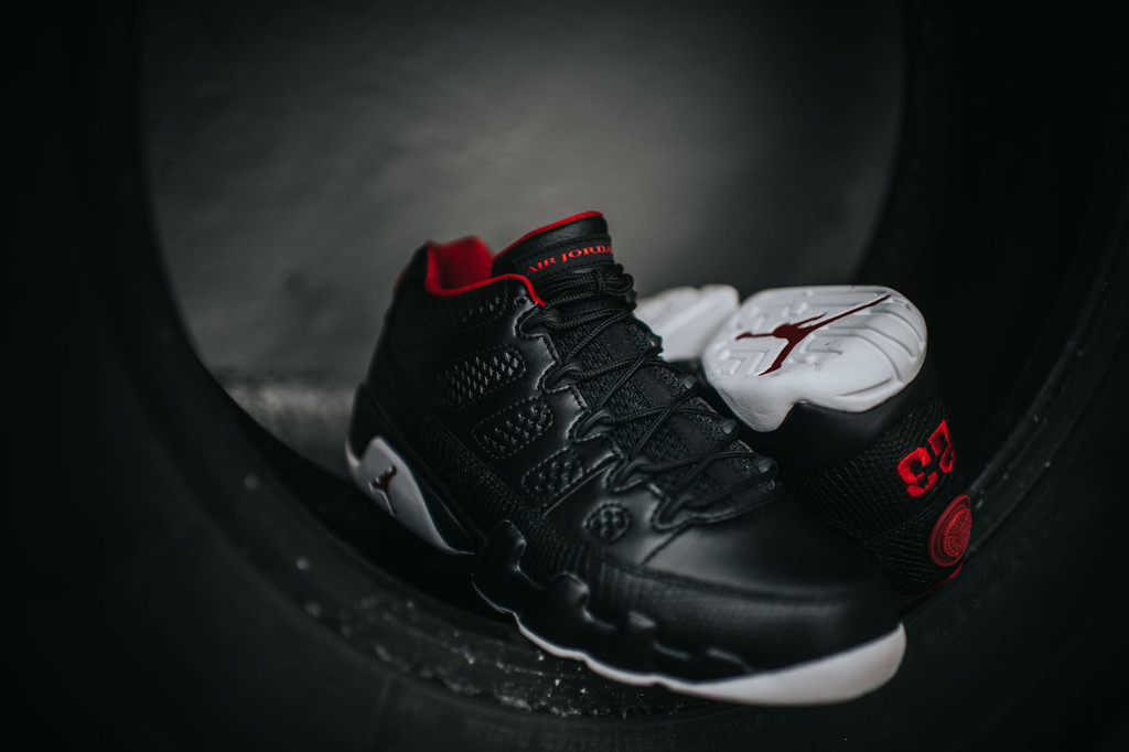 Air-Jordan-9-Low-Black-White-Chicago-2
