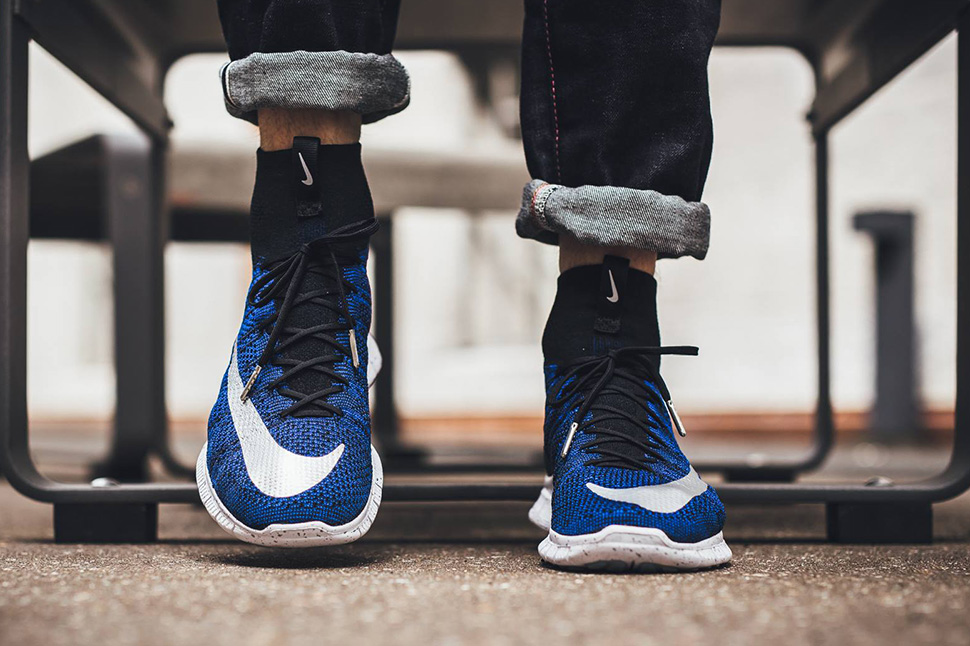 Nike-Free-Flyknit-Mercurial-FC-Racer-Blue-1