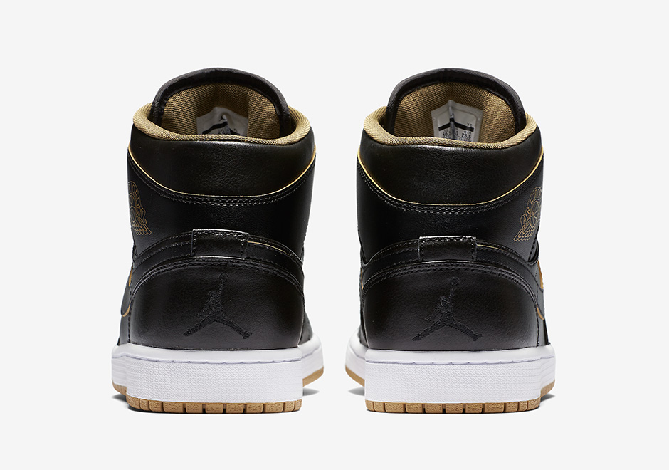 air-jordan-1-gs-black-gold-4