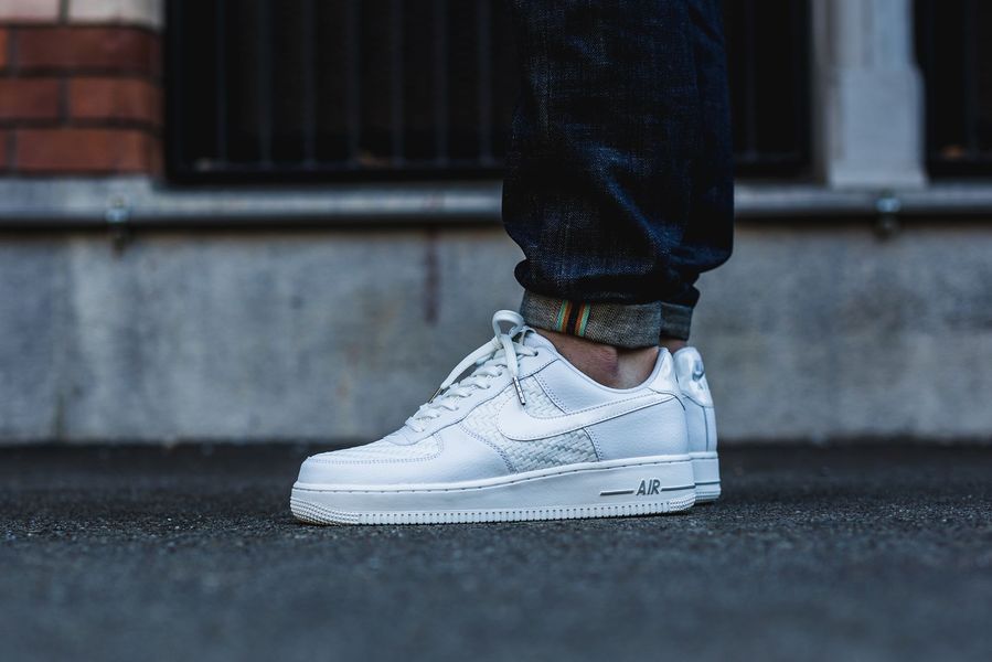 nike-air-force-1-lv8_03