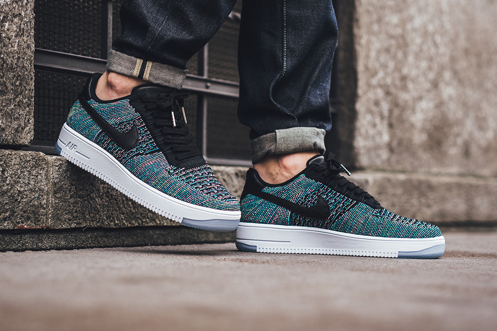 nike-air-force-1-ultra-flyknit-blue-lagoon-pink-blast-1