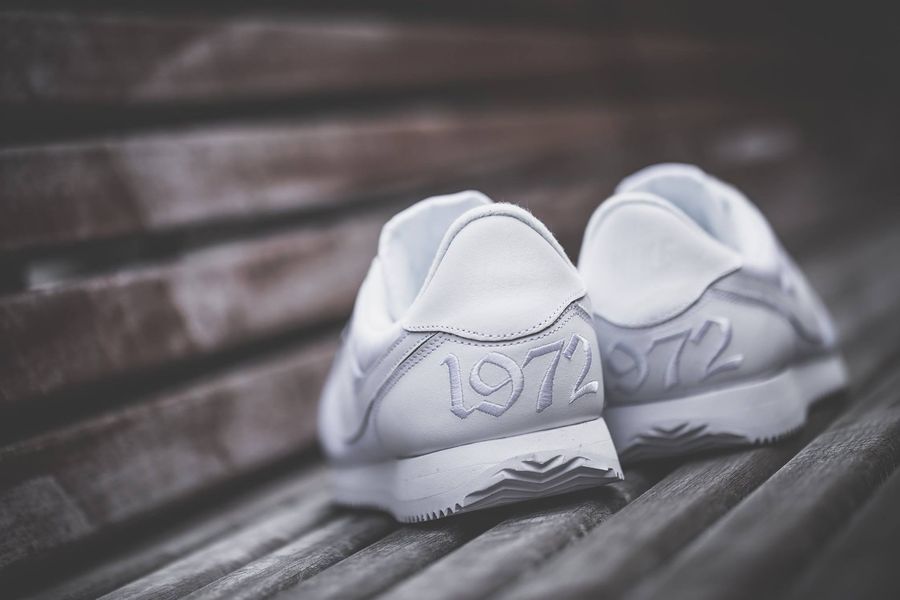 nike-cortez-black-white_03