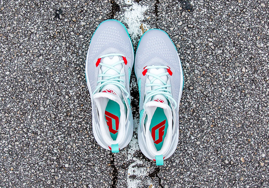 adidas-DLillard2-PDX-Carpet-Release-Date-4