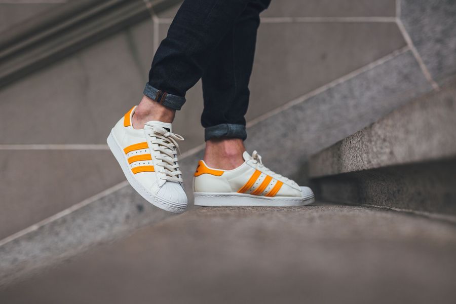 adidas-superstar-white-equipment-orange_02