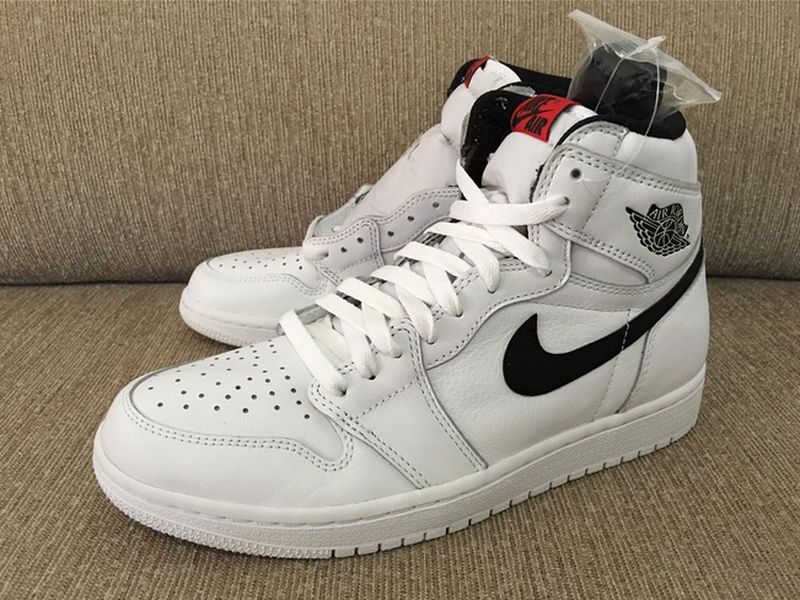 air-jordan-1-white-black