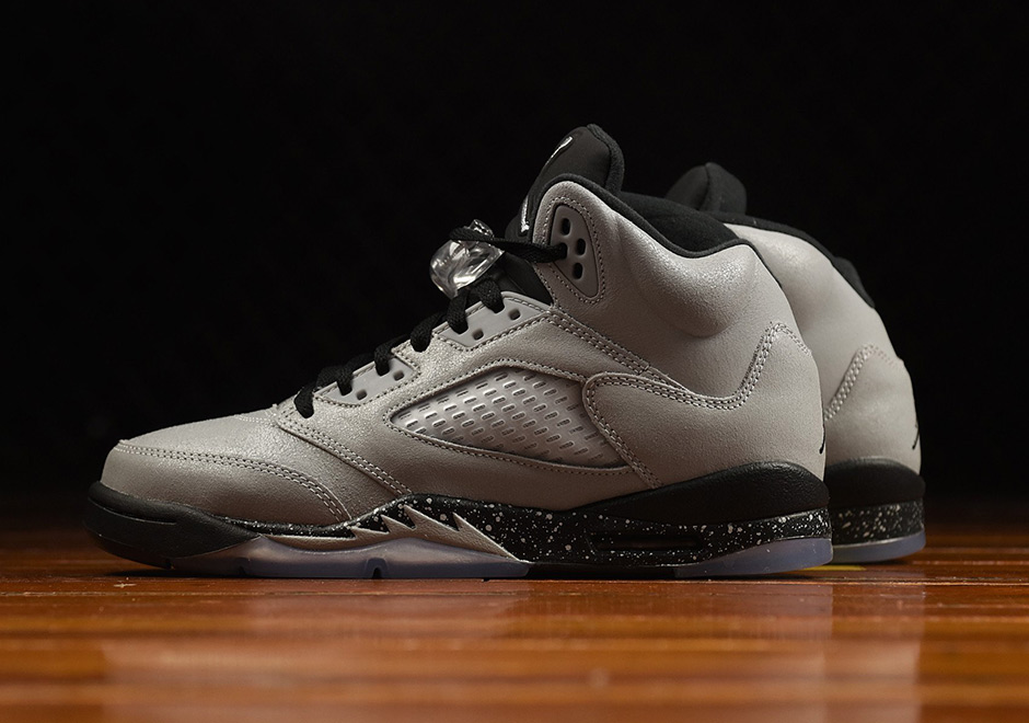 air-jordan-5-gs-wolf-grey-new-images-1