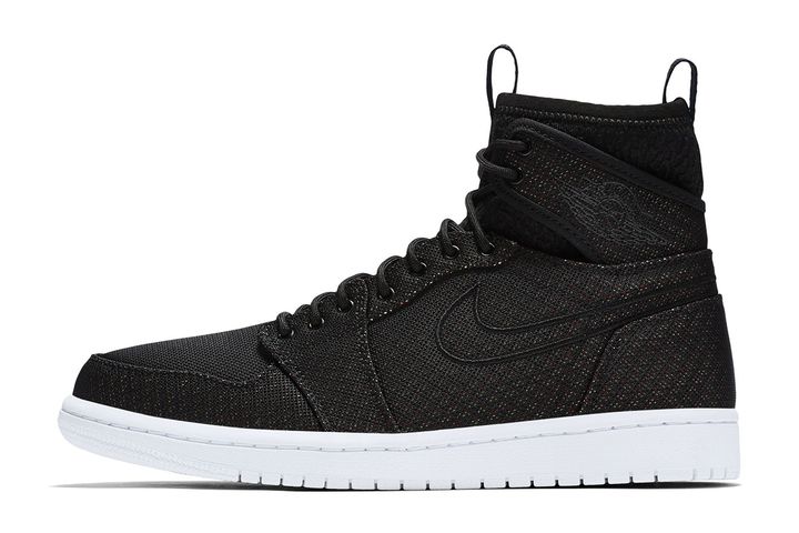 Air-Jordan-1-Retro-Ultra-High-5