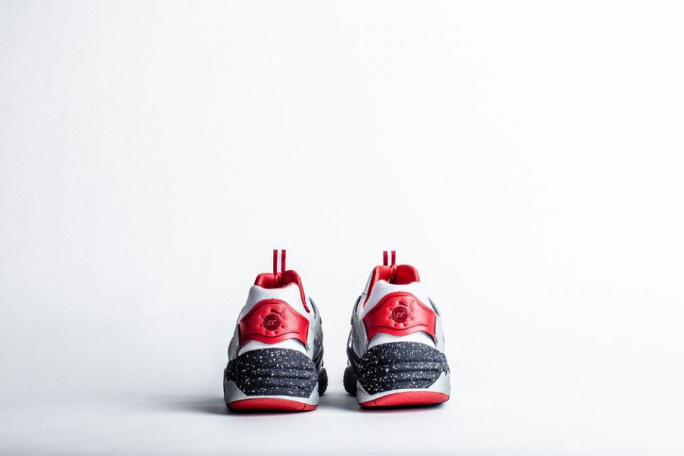 limited-edt-puma-disc-blaze-sneakers-03-960x640