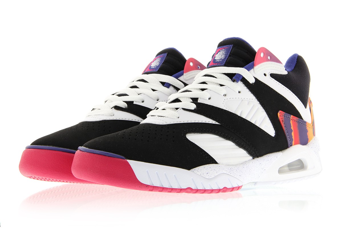 nike-air-tech-challenge4-4