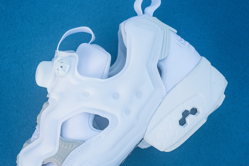 reebok-insta-pump-fury-white-steel-1