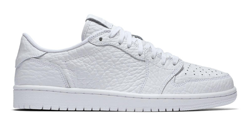 white-jordan-1-low-no-swoosh-06_oaboss