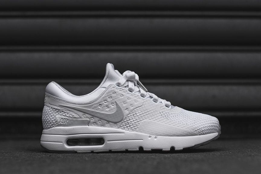 Nike_Air_Max_Zero_QS_Black_789695_001_2047