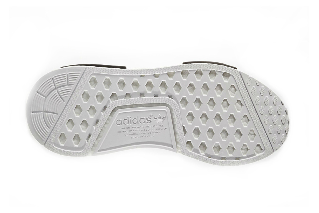 adidas-nmd-black-white-reverse-reflective-003