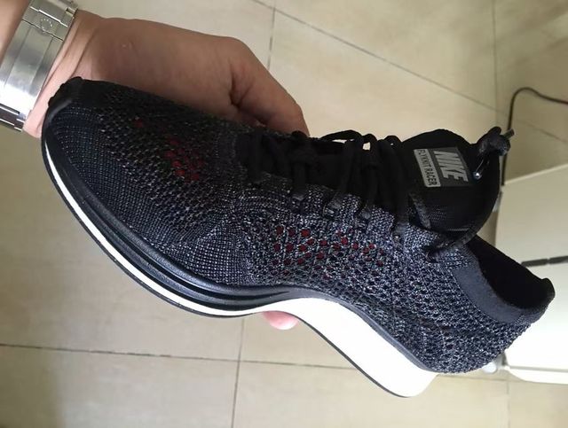 black-nike-flyknit-racer-1