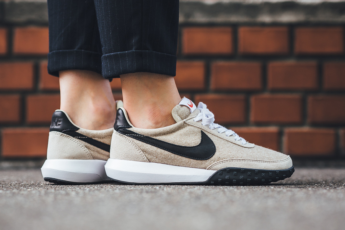 nike-roshe-waffle-racer-nm-premium-oatmeal-1