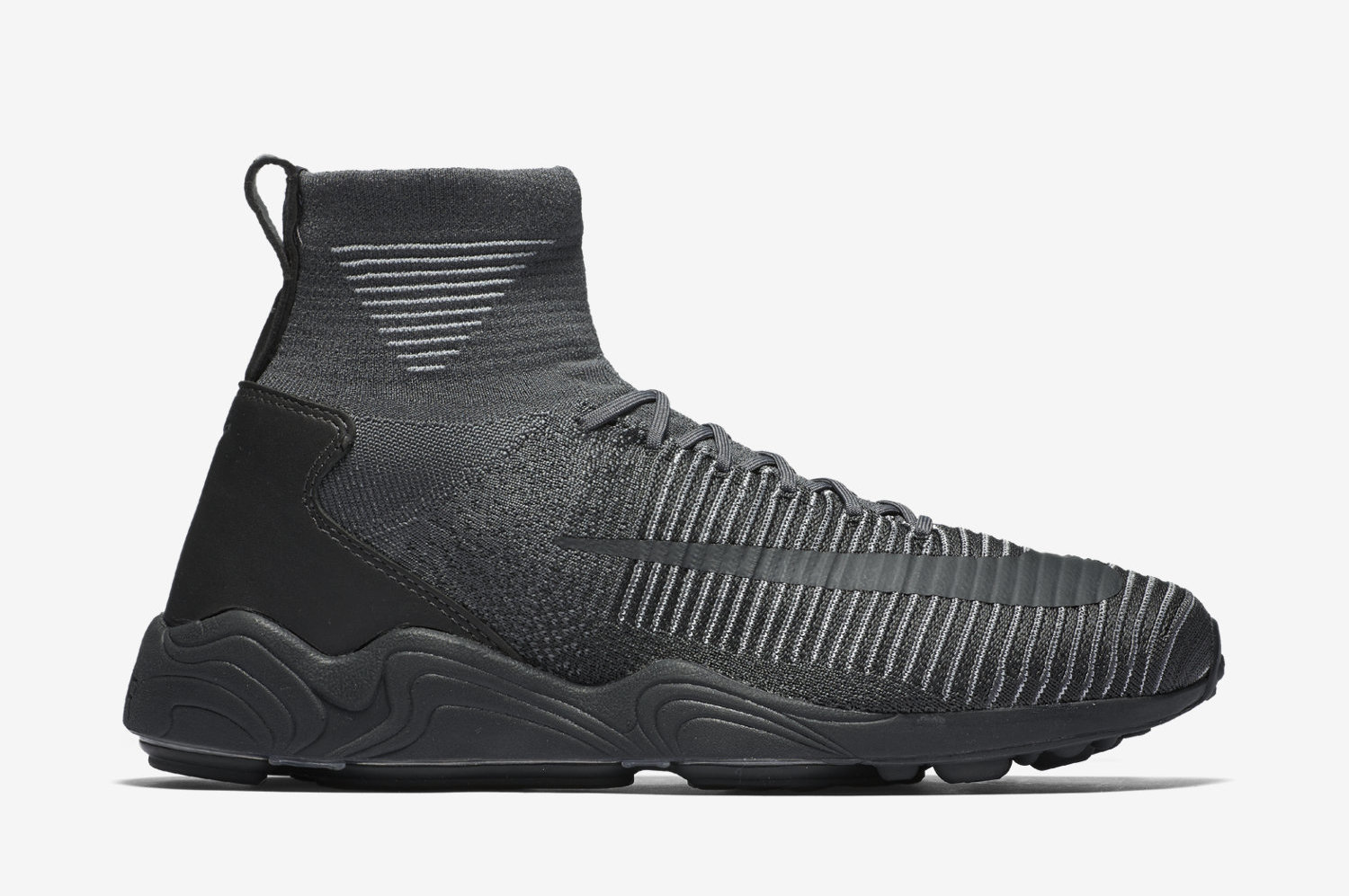 nike-zoom-mercurial-flyknit-dark-grey-1