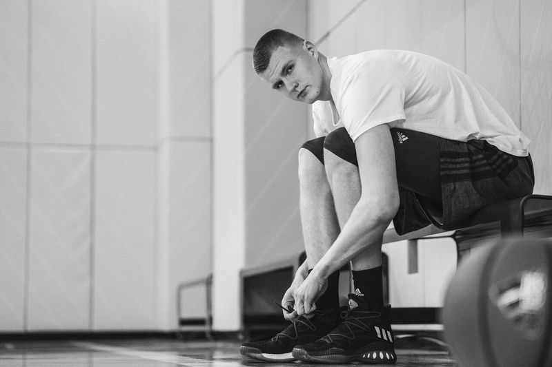 adidas-porzingis_02