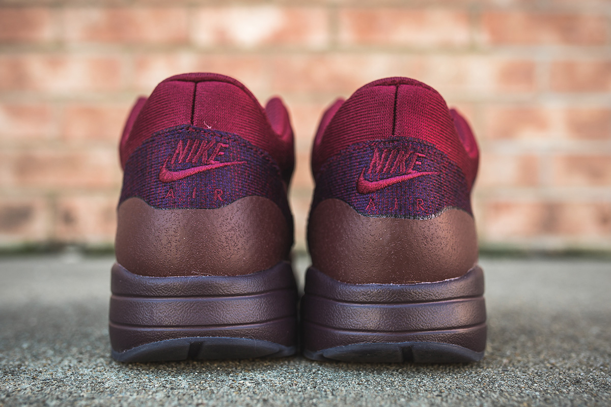 nike-air-max-1-ultra-flyknit-grand-purple-7