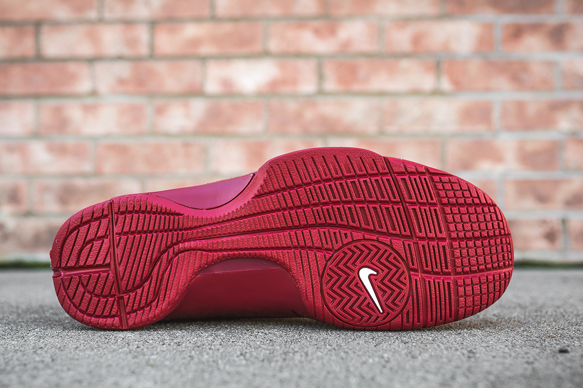 nike-hyperdunk-08-gym-red-6