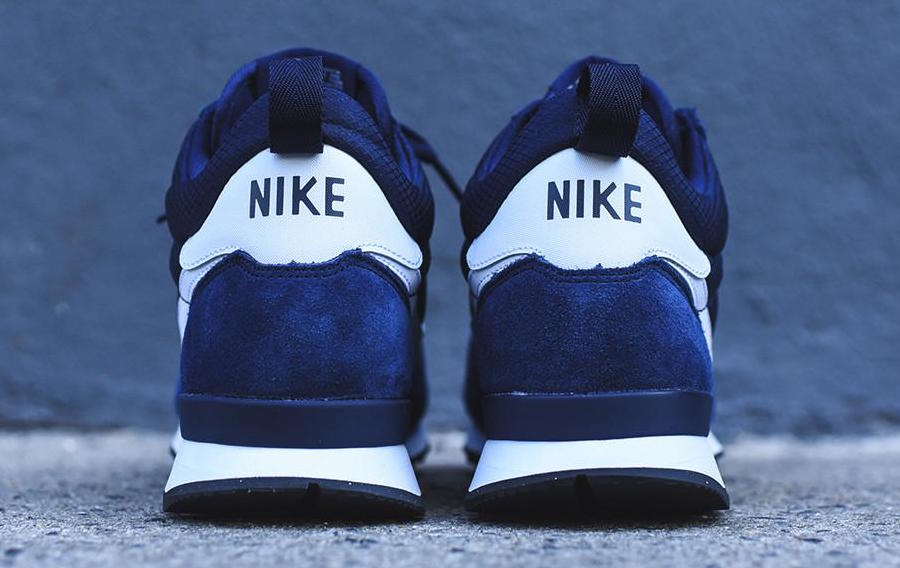 nike-internationalist-mid-navy-3
